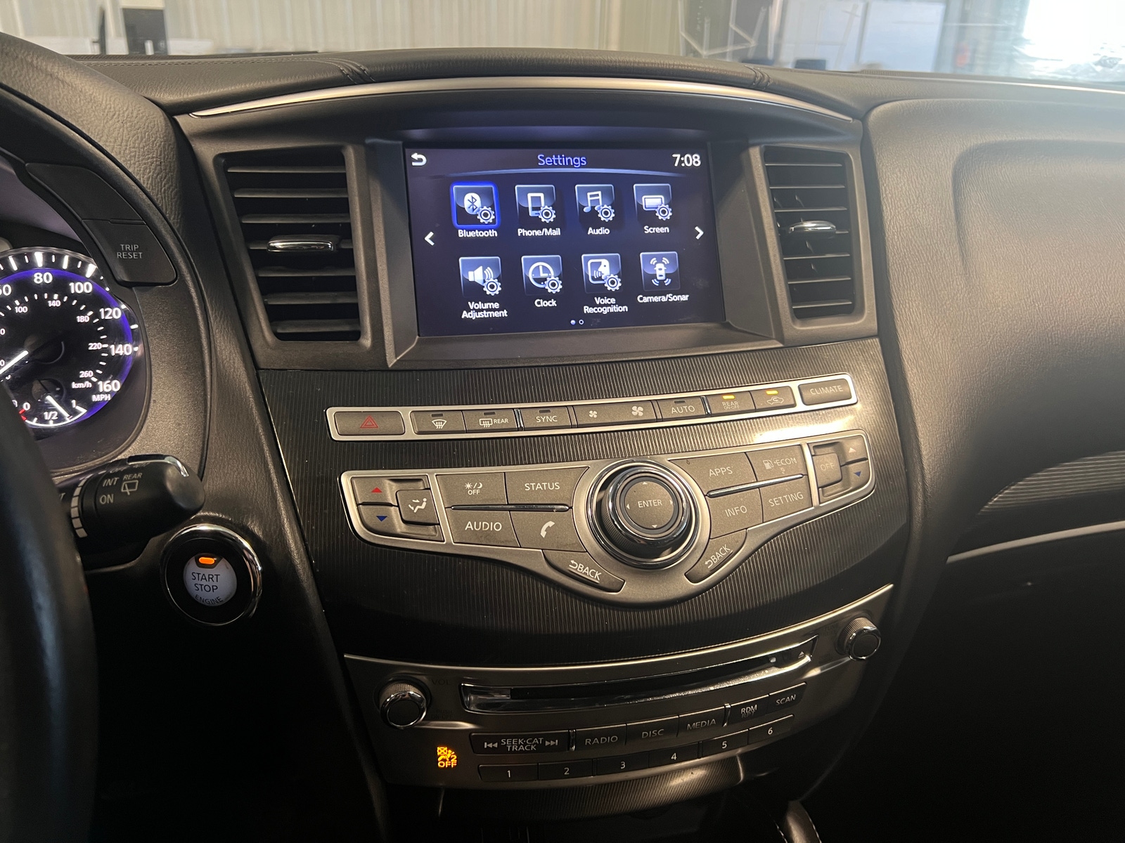 Thumbnail: 2020 INFINITI QX60 - 3