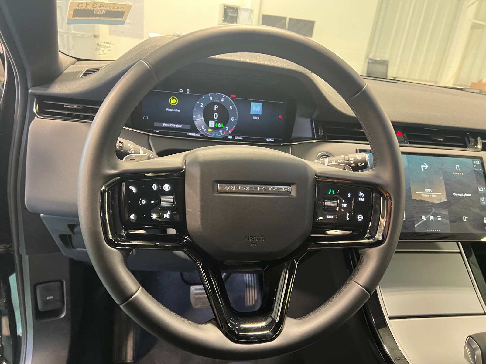 Thumbnail: 2024 Land Rover Range Rover Evoque - 4
