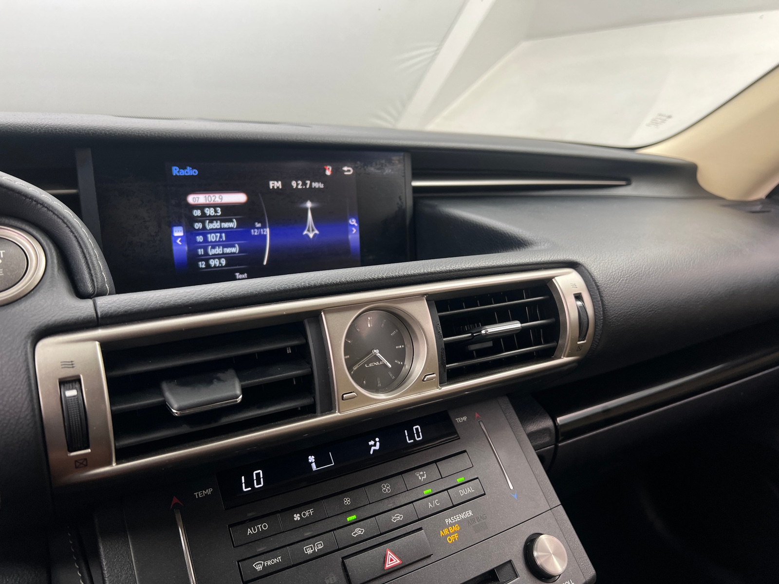 Thumbnail: 2015 Lexus IS - 3
