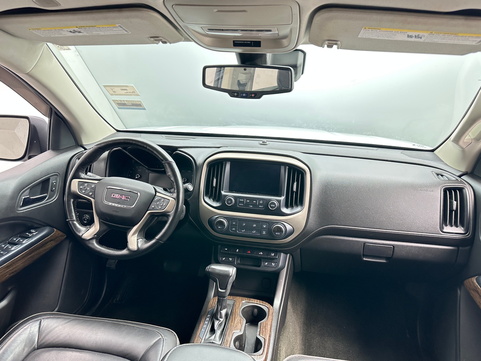 Thumbnail: 2017 GMC Canyon - 3