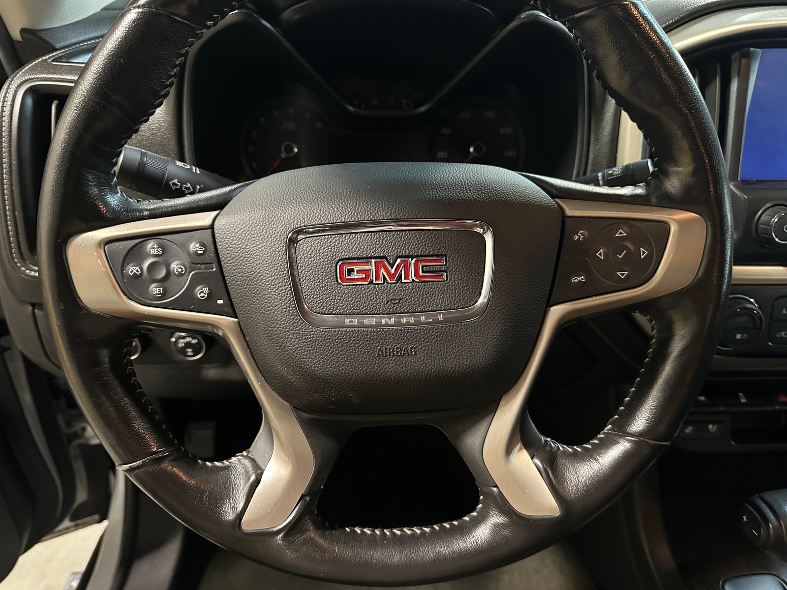 Thumbnail: 2017 GMC Canyon - 5