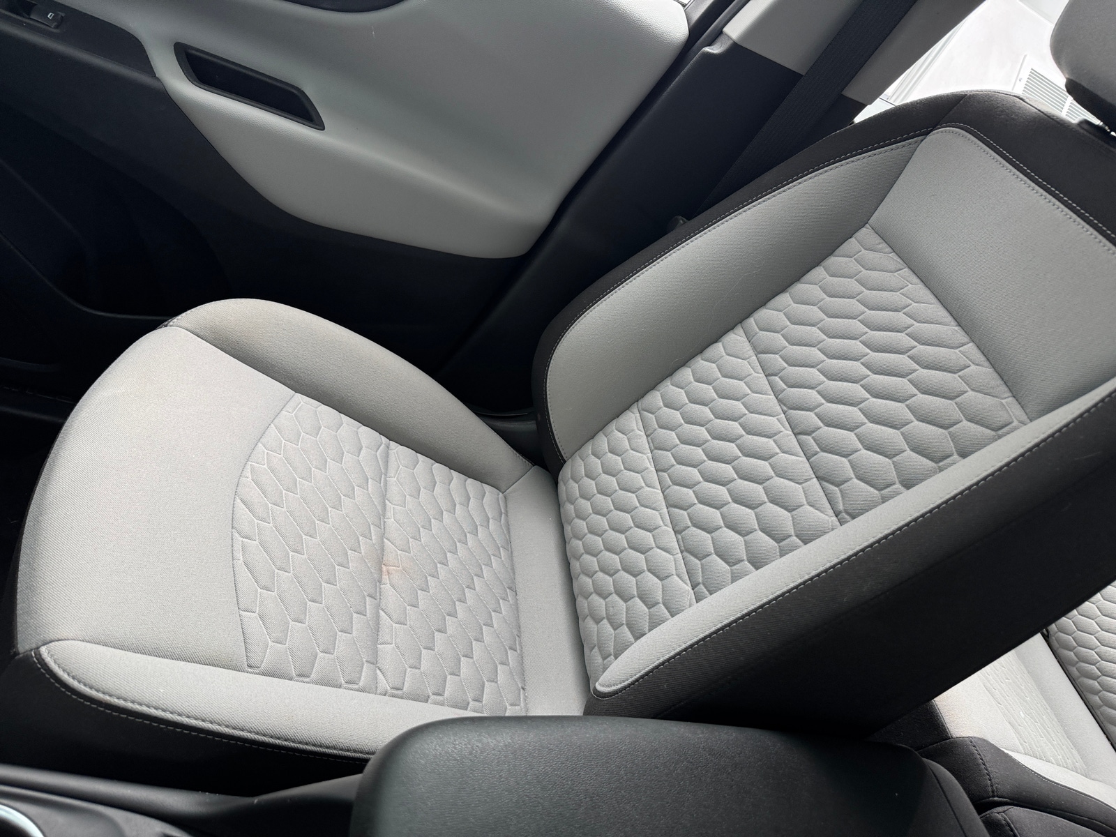 Thumbnail: 2021 Chevrolet Equinox - 2