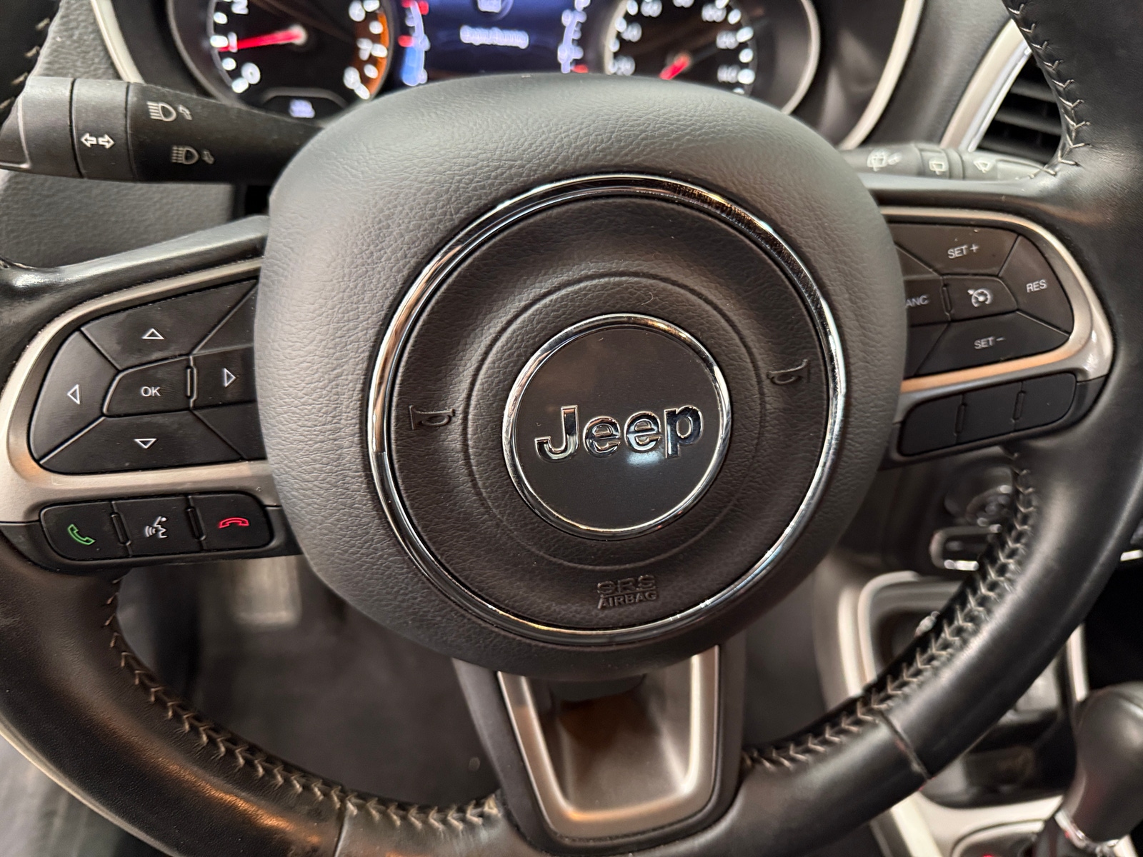 Thumbnail: 2021 Jeep Compass - 4
