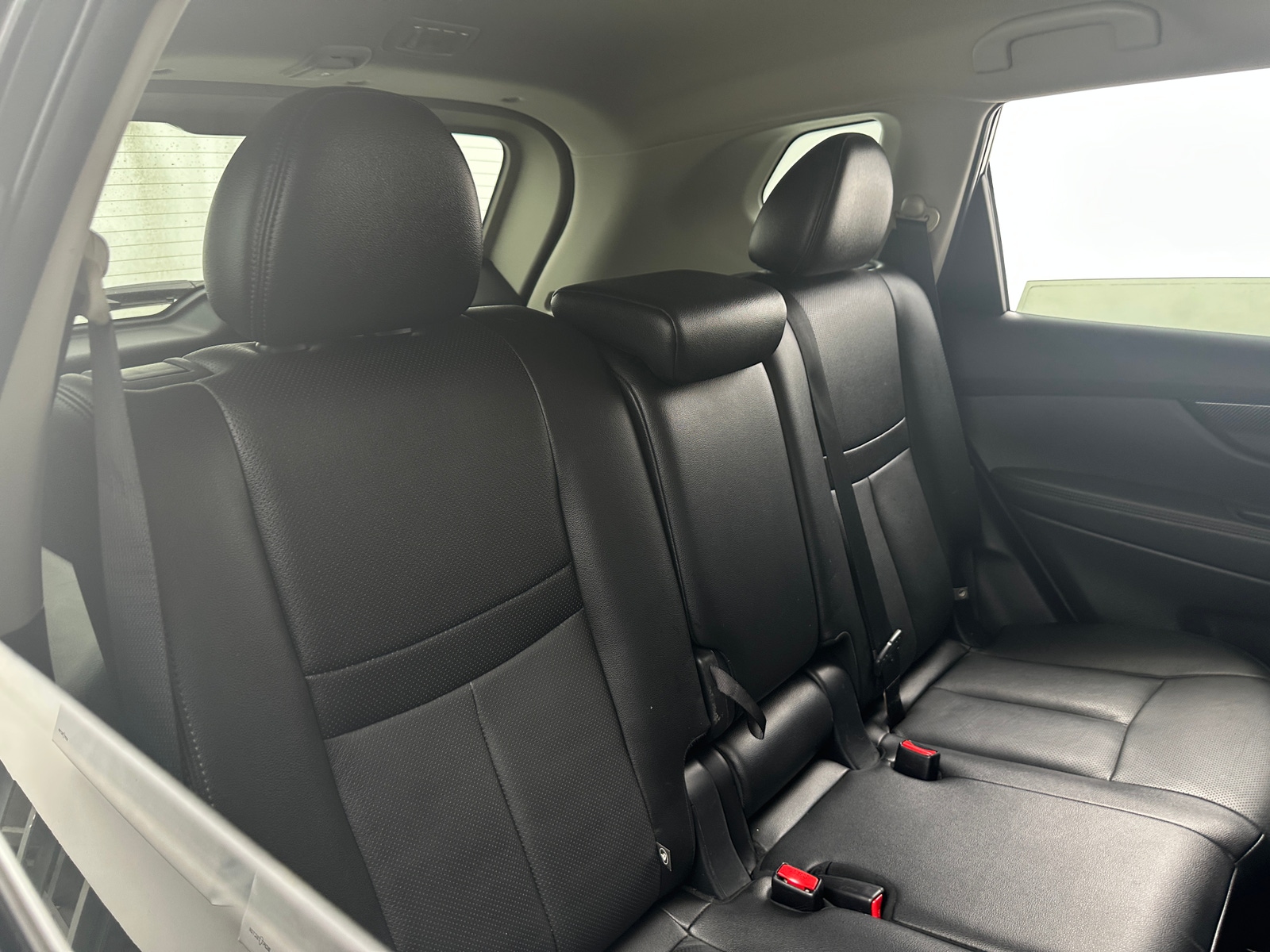 Thumbnail: 2017 Nissan Rogue - 5