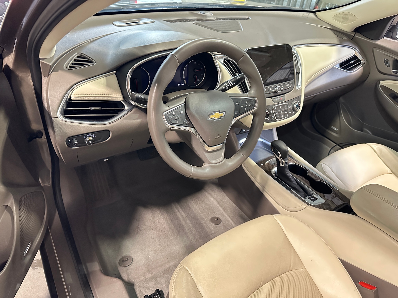 Thumbnail: 2024 Chevrolet Malibu - 2