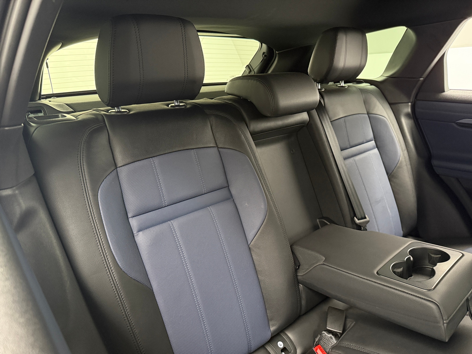 Thumbnail: 2021 Land Rover Range Rover Evoque - 5