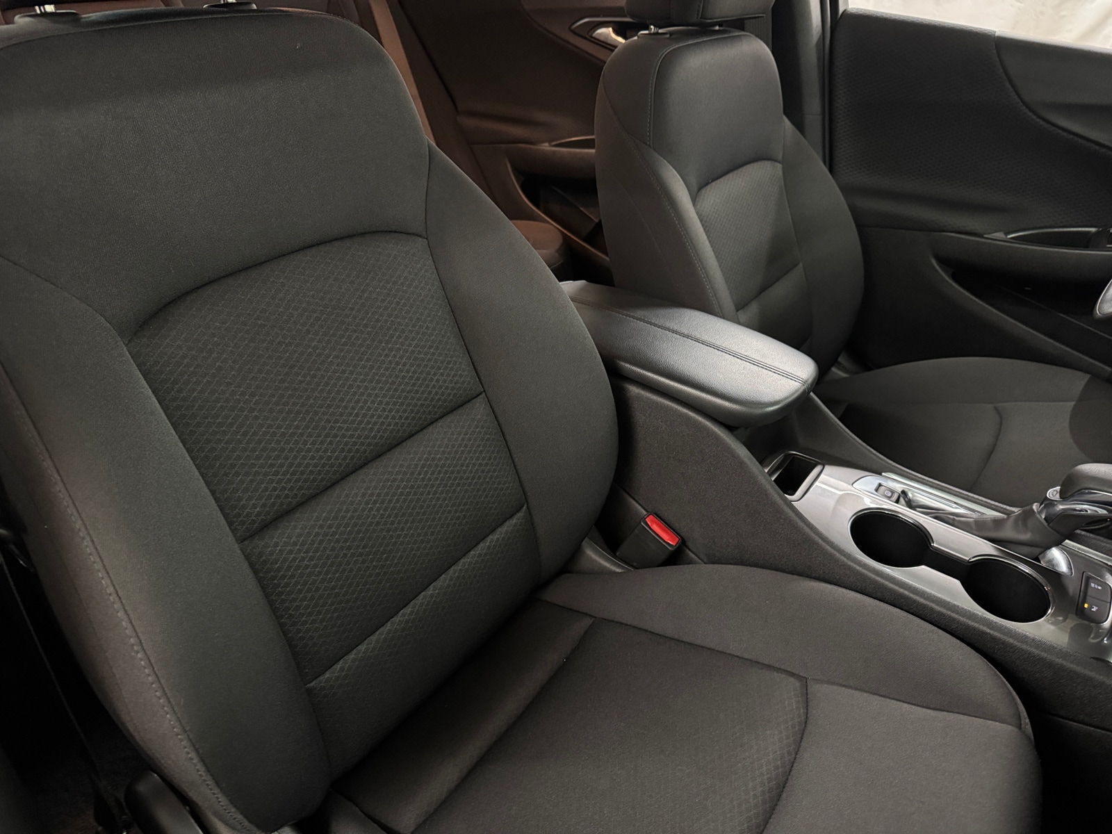 Thumbnail: 2024 Chevrolet Malibu - 2