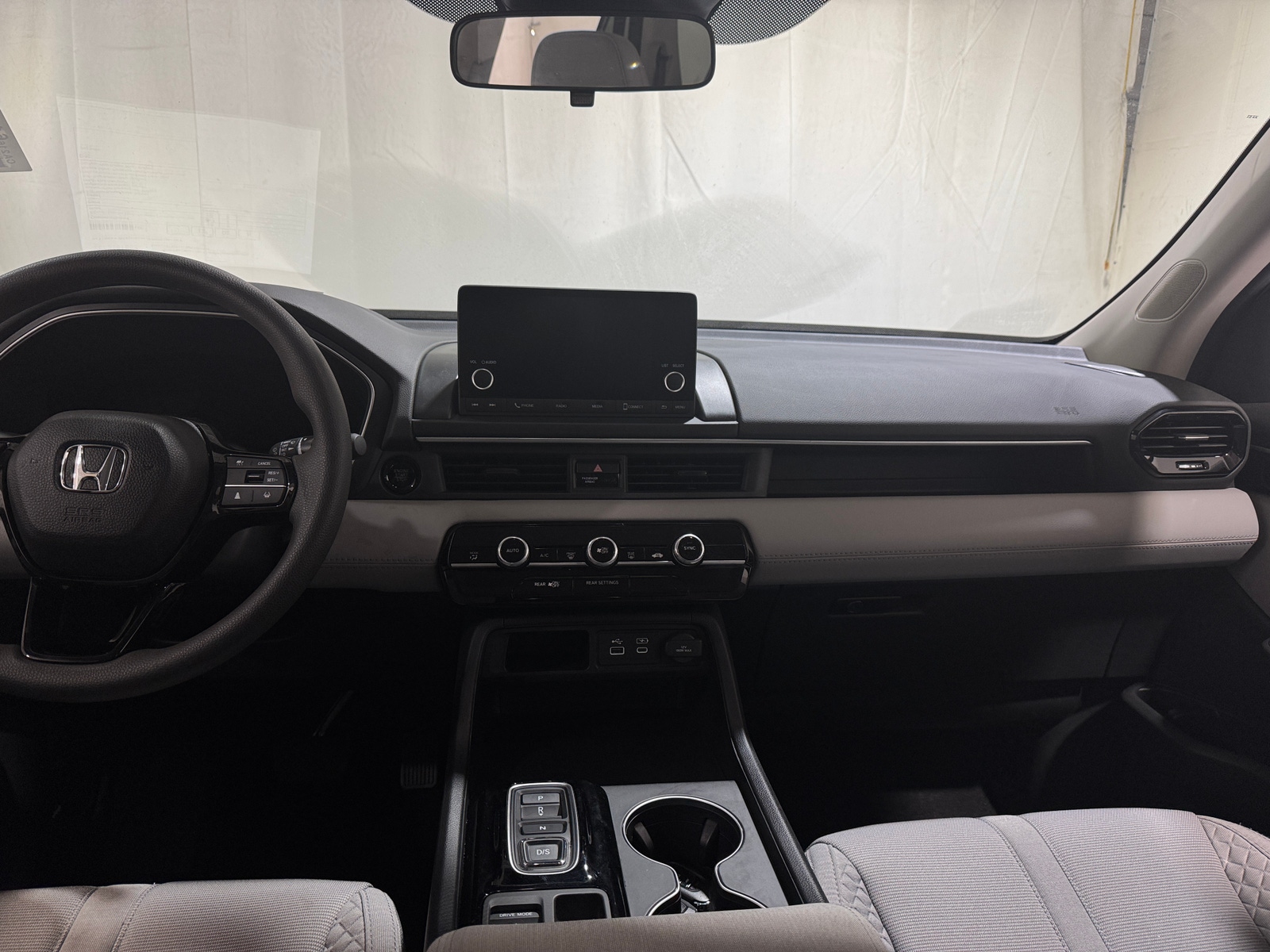 Thumbnail: 2023 Honda Pilot - 3