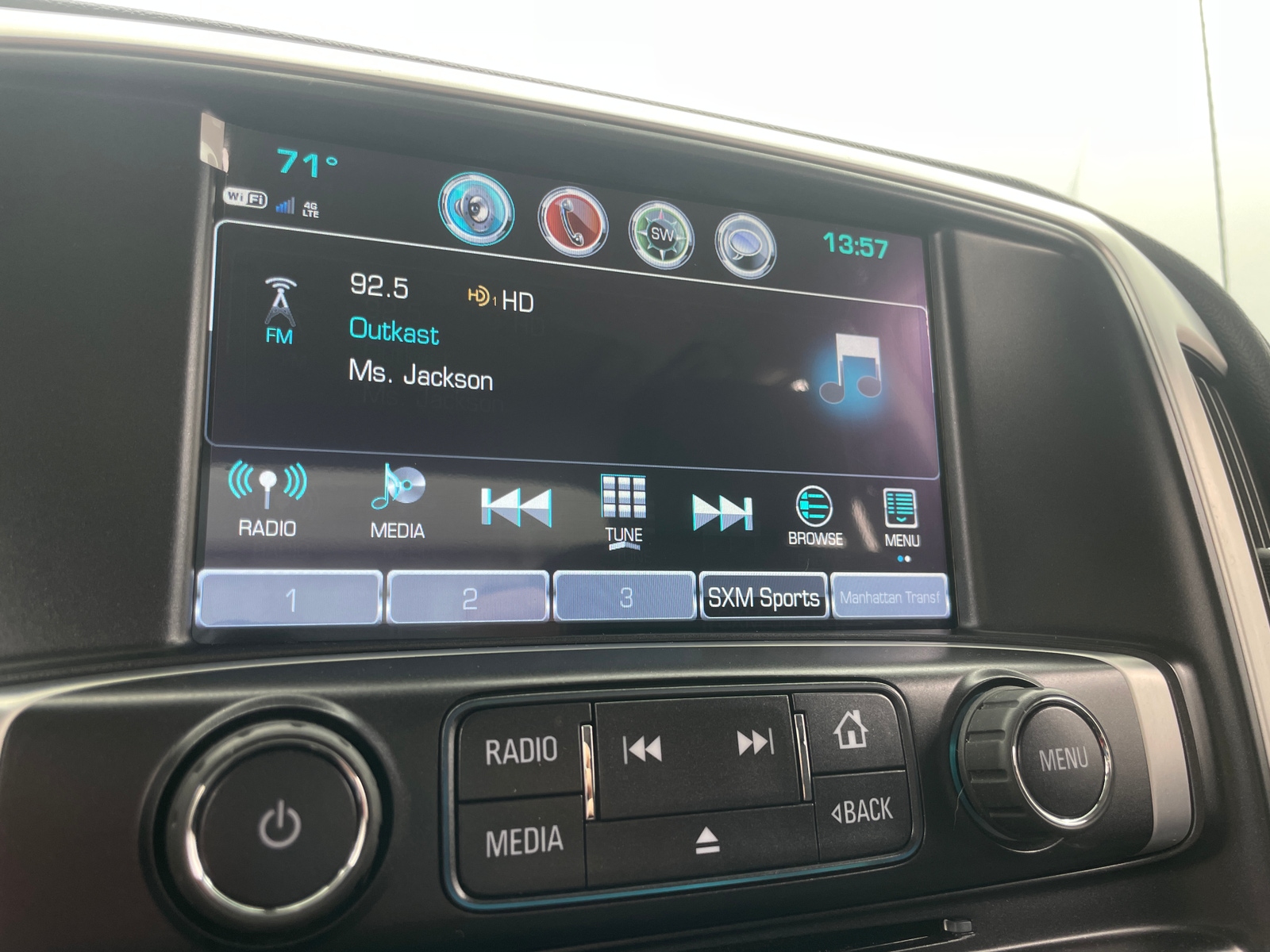 Thumbnail: 2019 GMC Sierra 2500 - 4