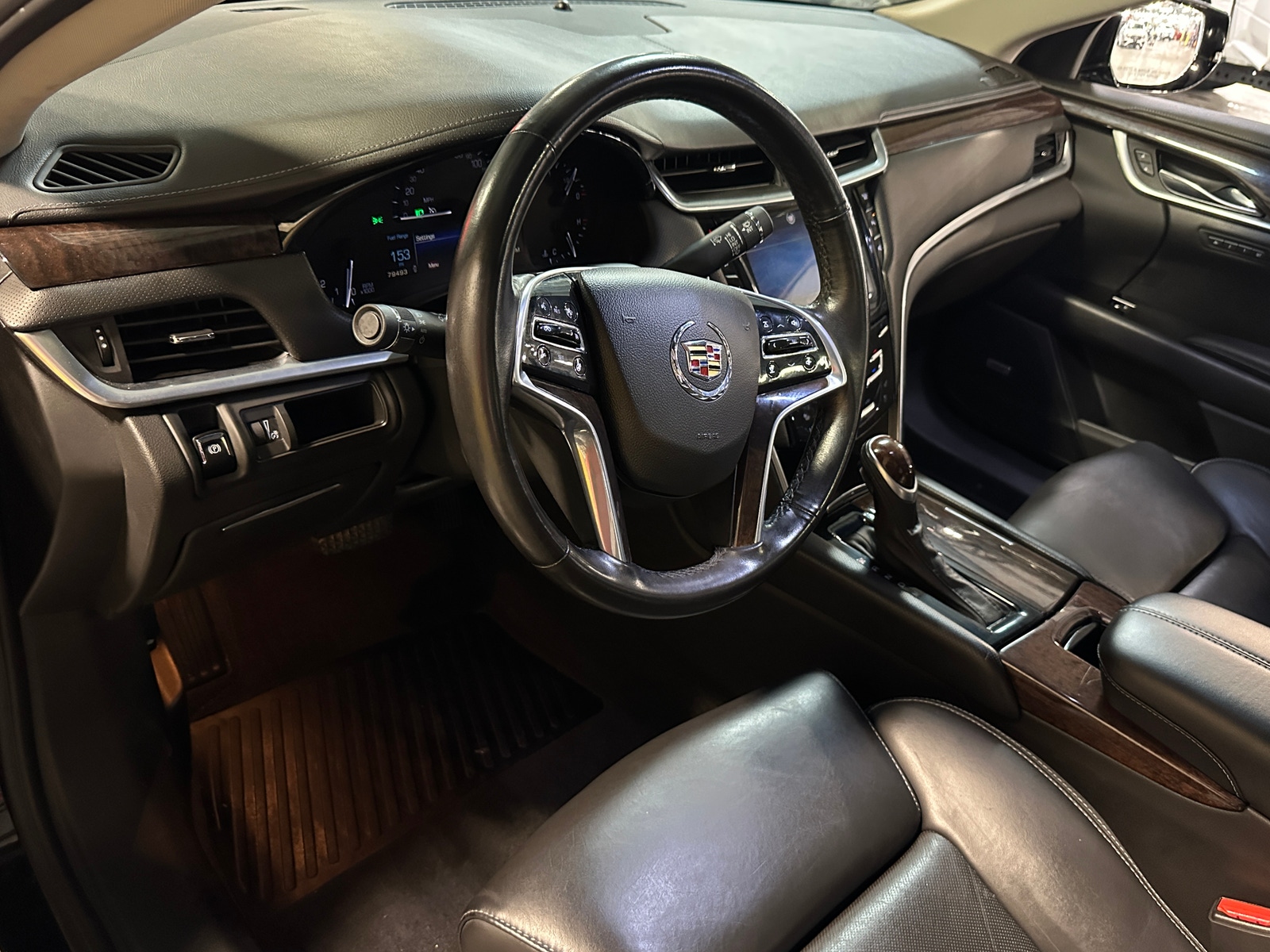 Thumbnail: 2014 Cadillac XTS - 2
