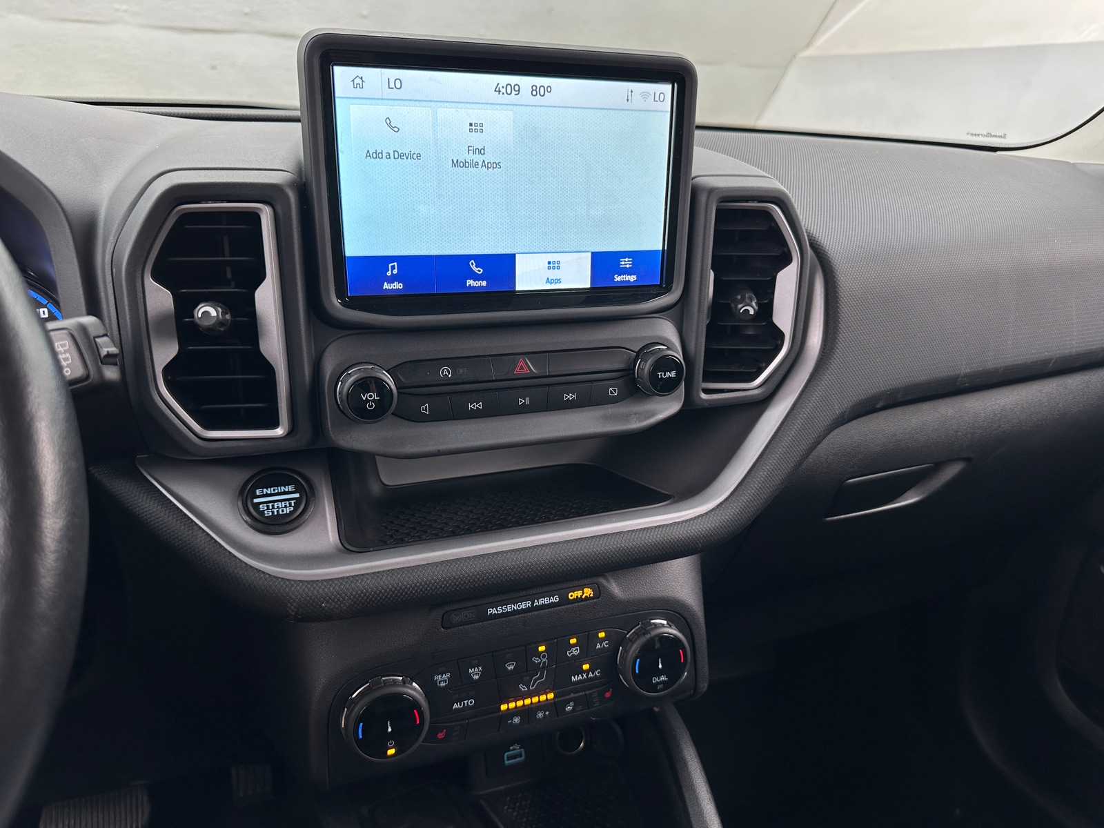 Thumbnail: 2022 Ford Bronco Sport - 3