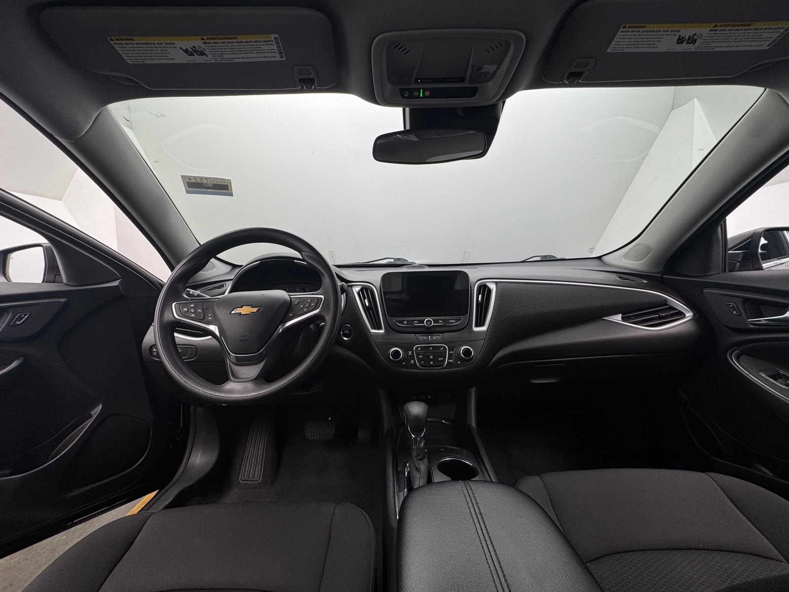 Thumbnail: 2023 Chevrolet Malibu - 3