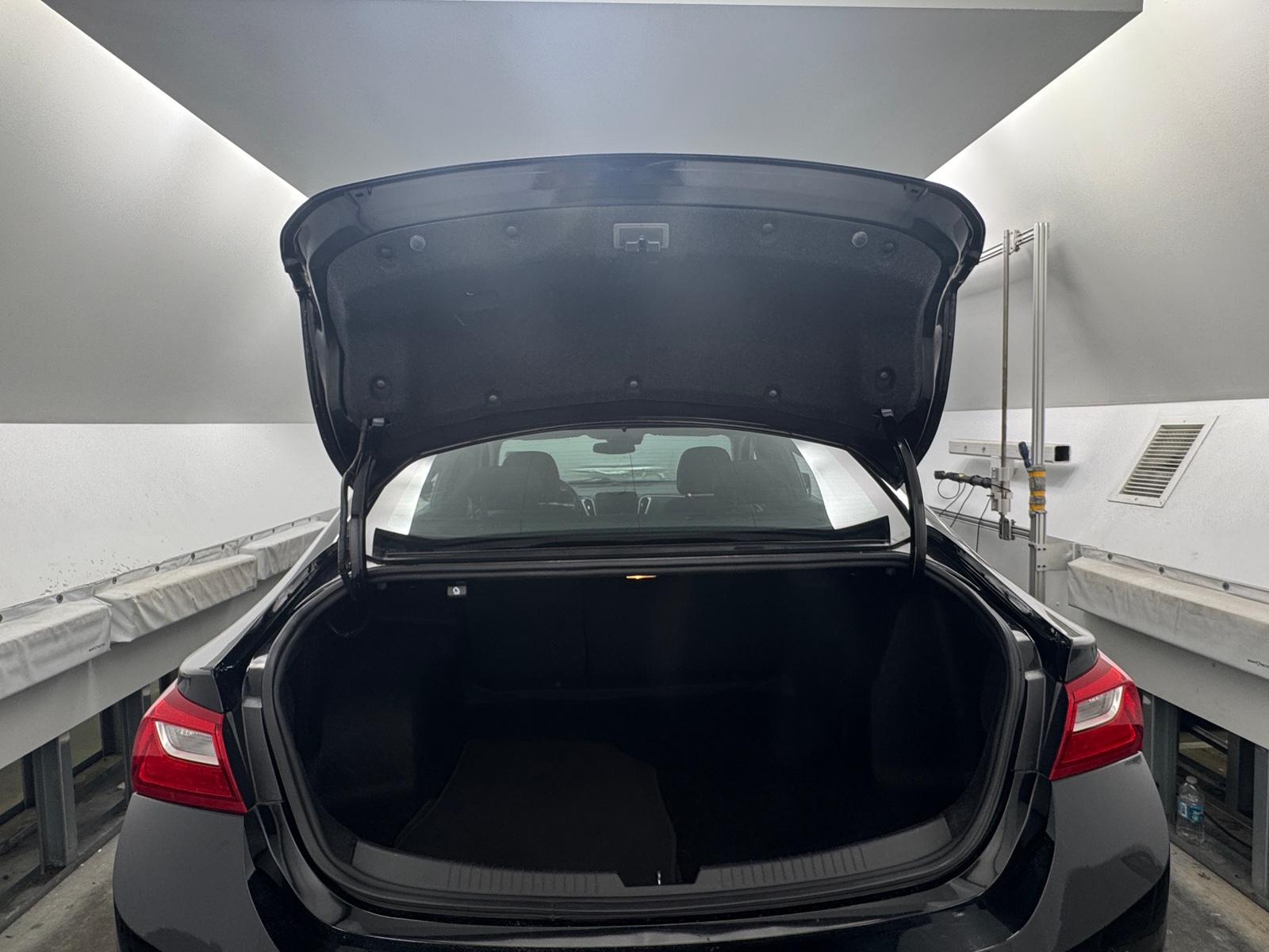 Thumbnail: 2023 Chevrolet Malibu - 7