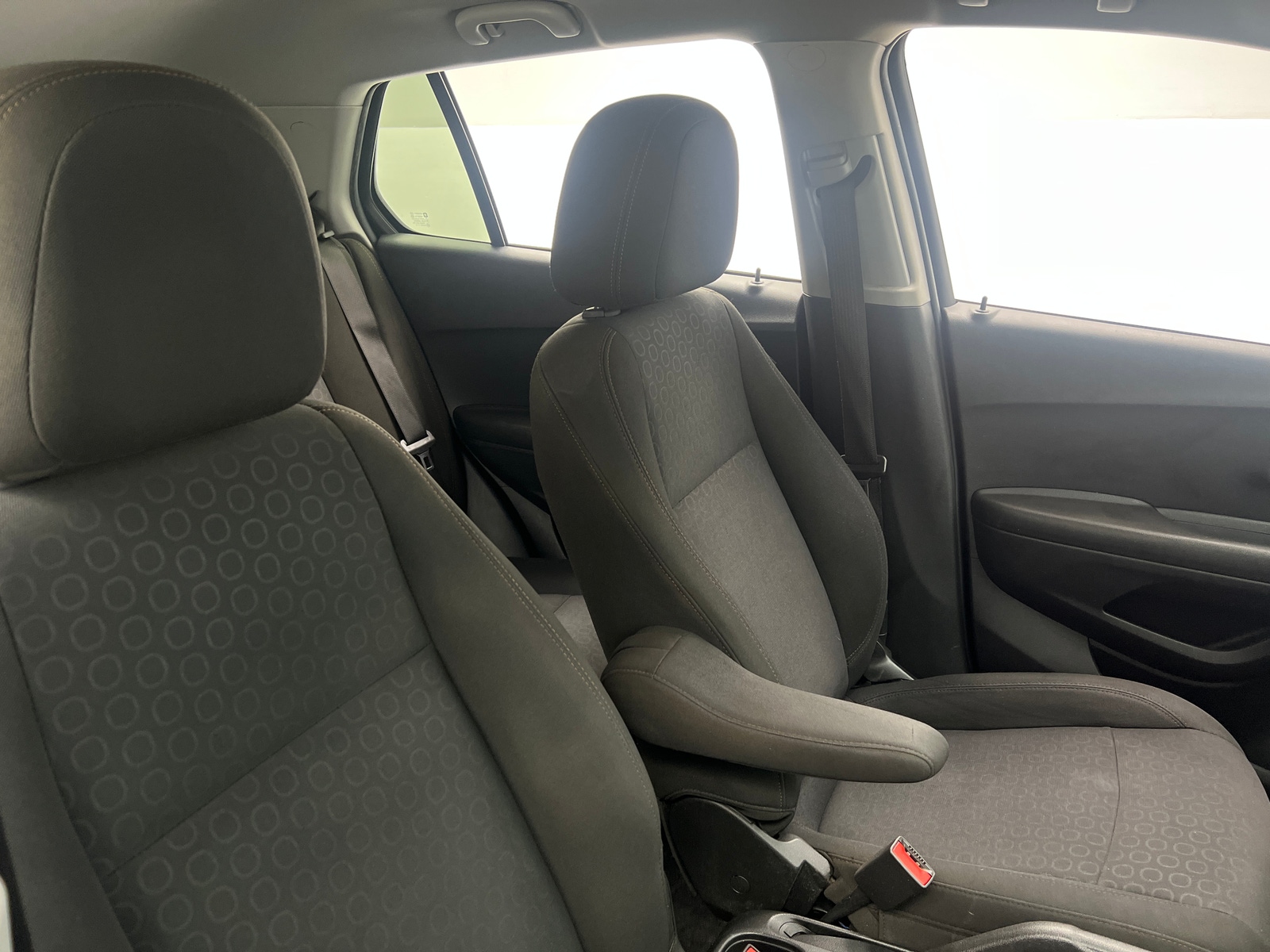 Thumbnail: 2020 Chevrolet Trax - 2