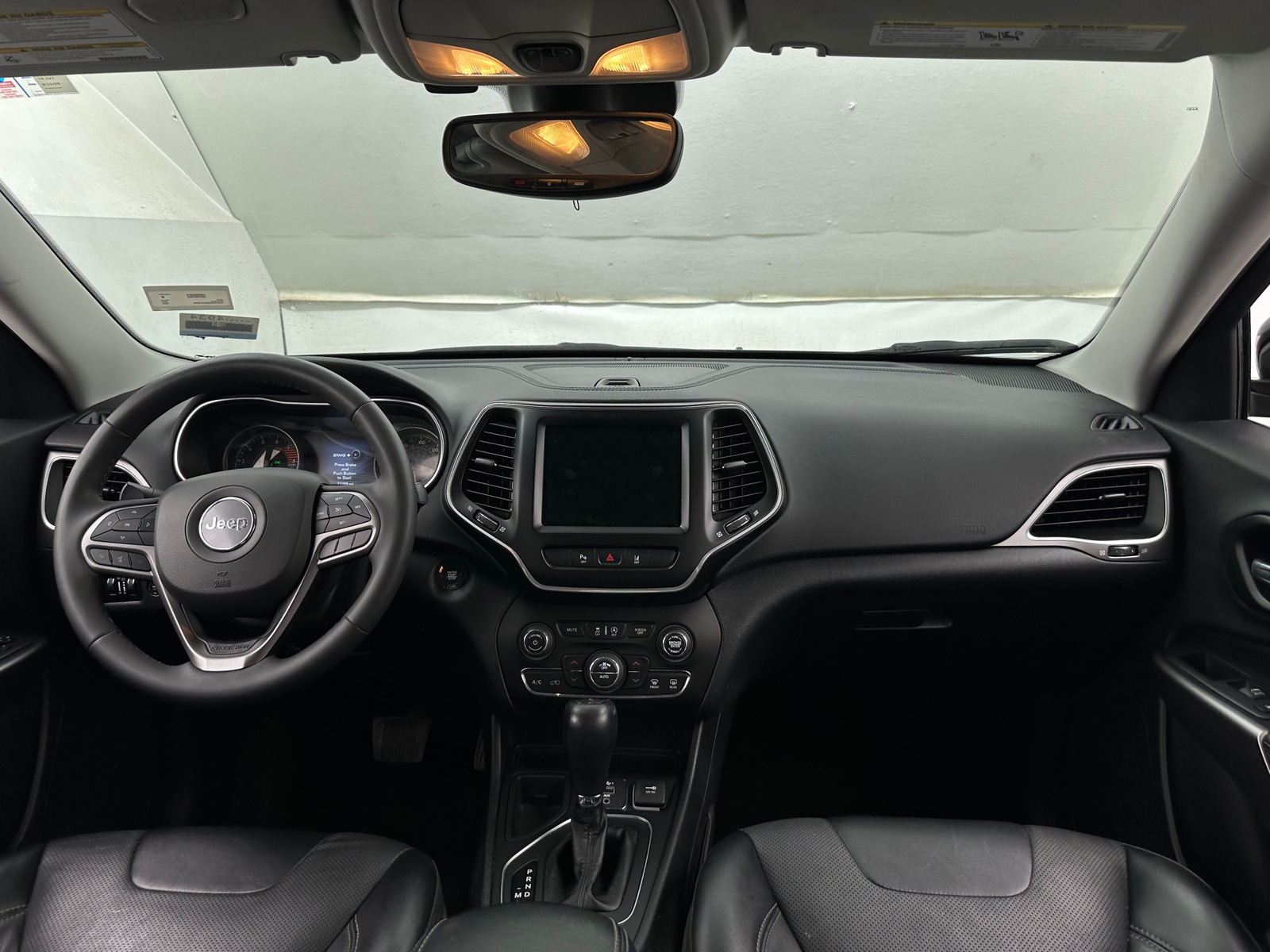 Thumbnail: 2022 Jeep Cherokee - 2