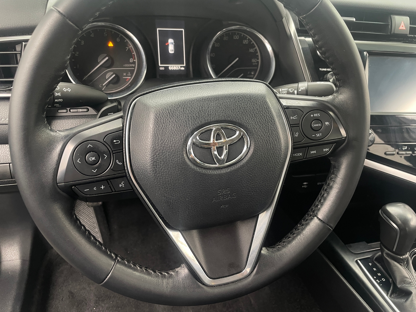 Thumbnail: 2019 Toyota Camry - 4
