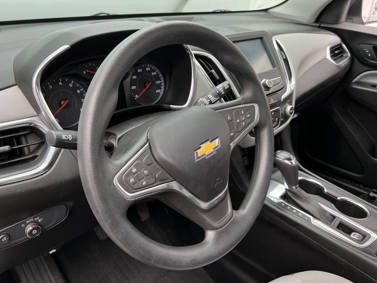 Thumbnail: 2018 Chevrolet Equinox - 5