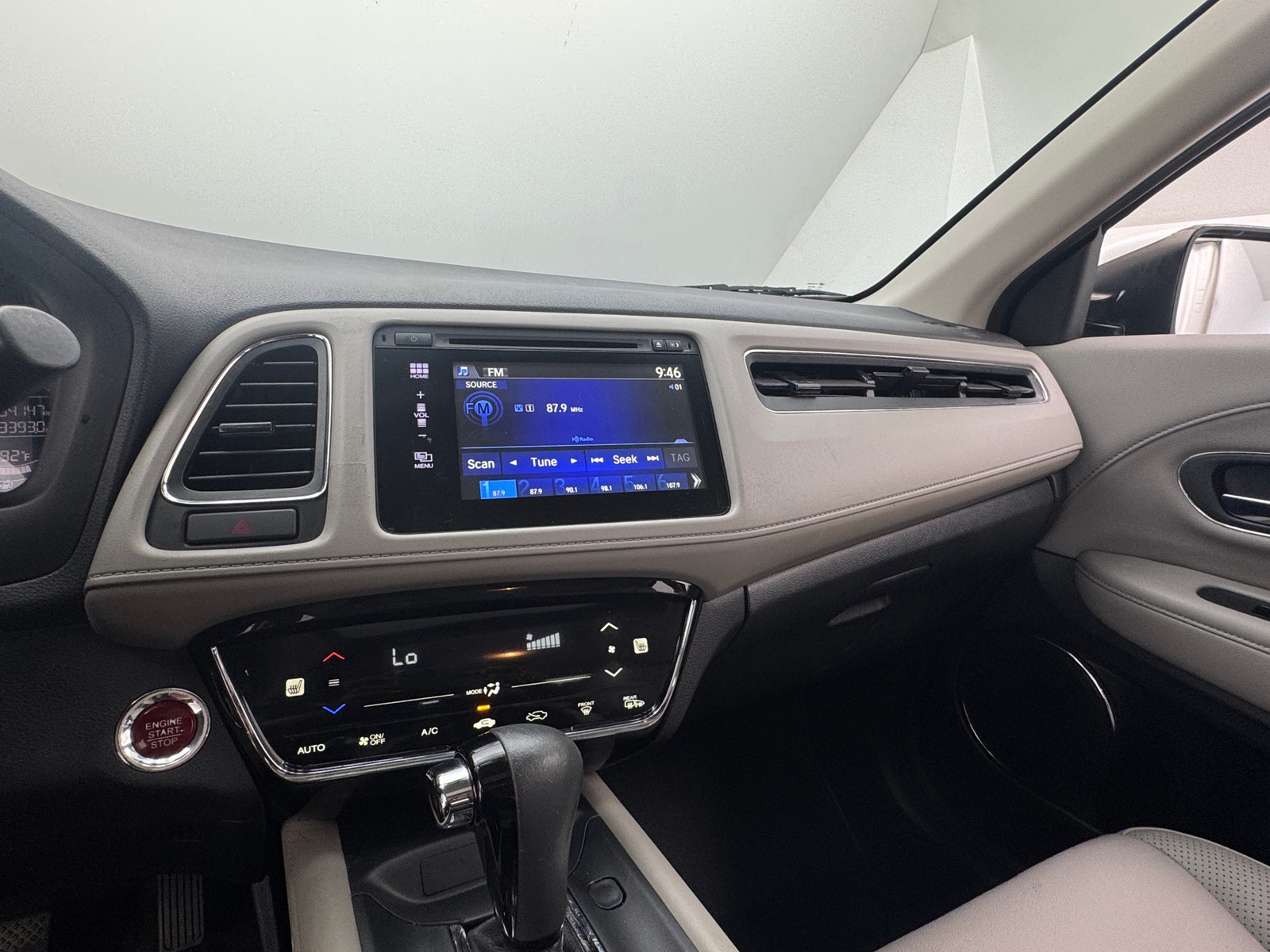Thumbnail: 2018 Honda HR-V - 3