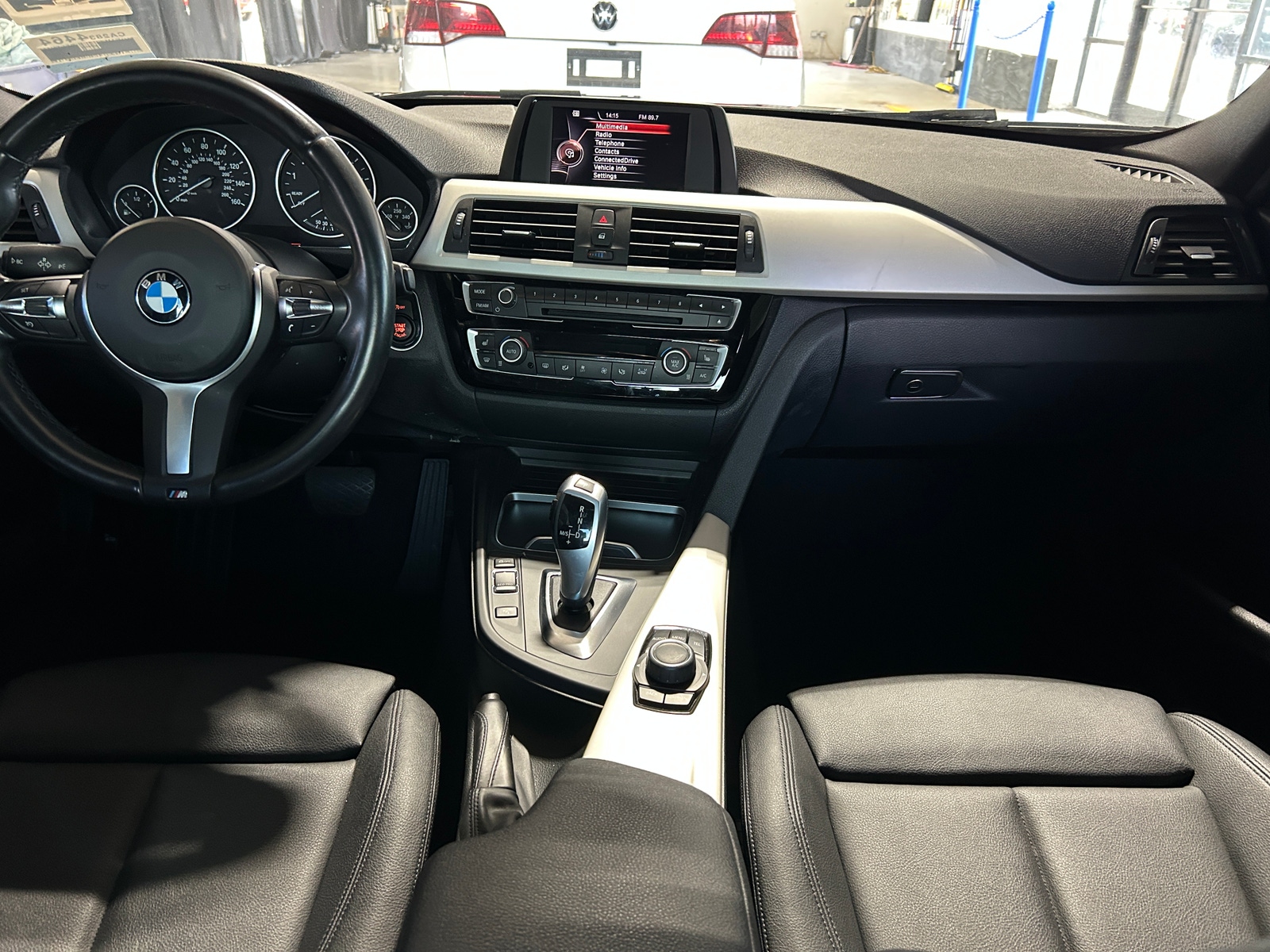 Thumbnail: 2017 BMW 3 Series - 2