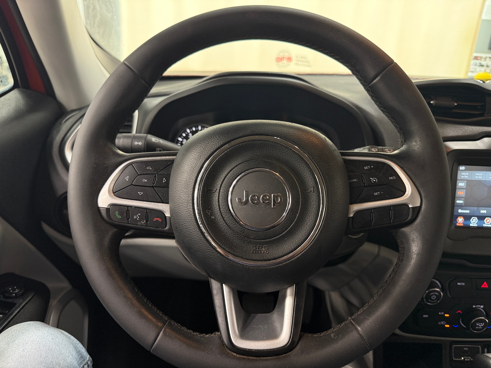 Thumbnail: 2020 Jeep Renegade - 5