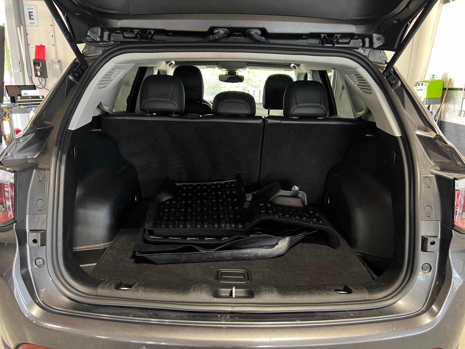 Thumbnail: 2018 Jeep Compass - 7