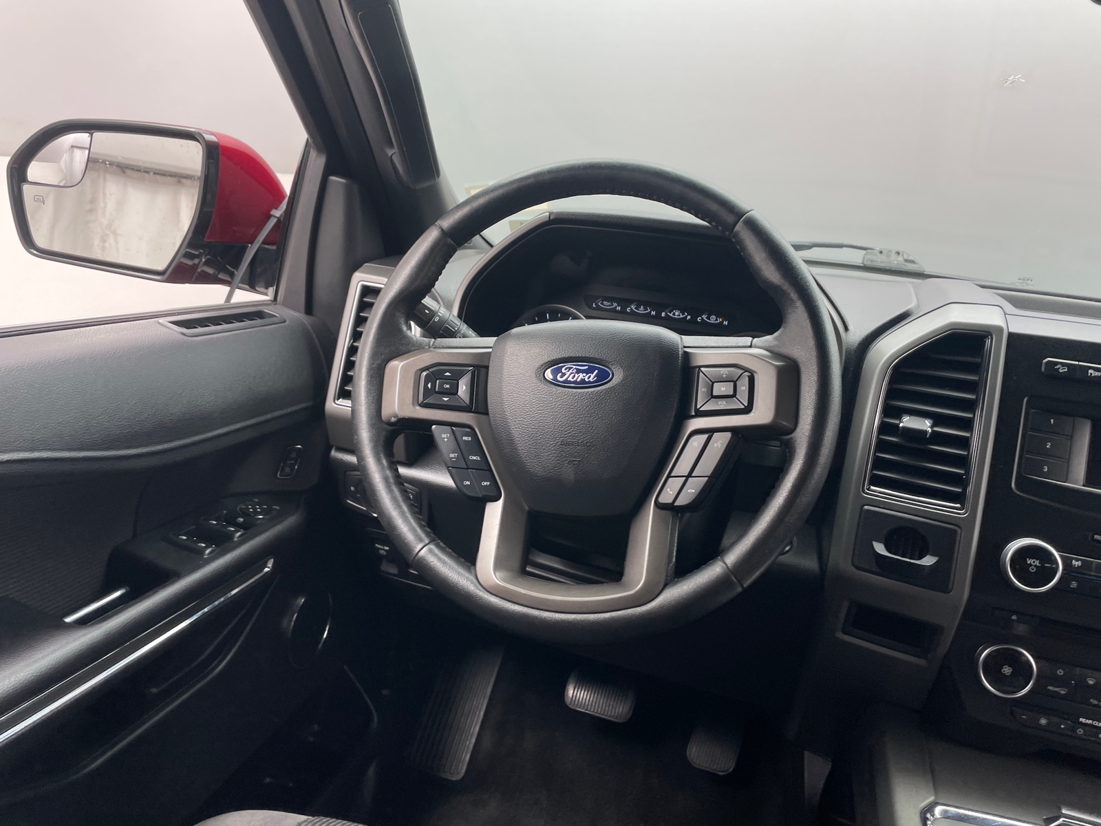Thumbnail: 2018 Ford Expedition - 5