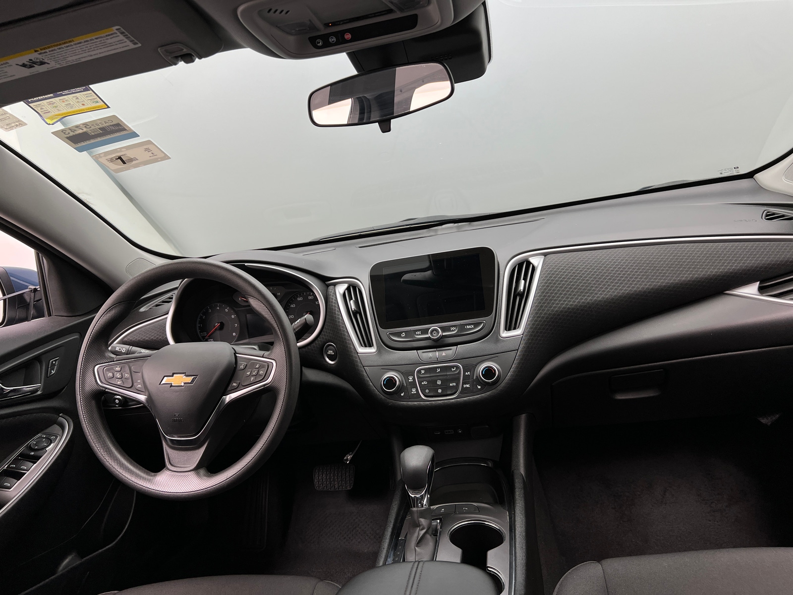 Thumbnail: 2024 Chevrolet Malibu - 3