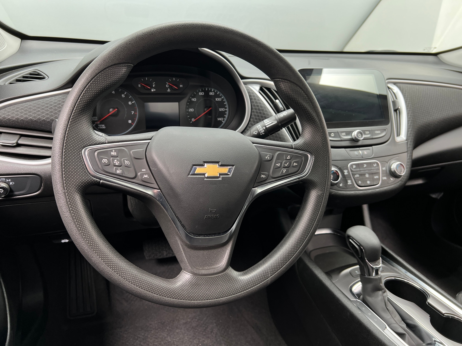 Thumbnail: 2024 Chevrolet Malibu - 5