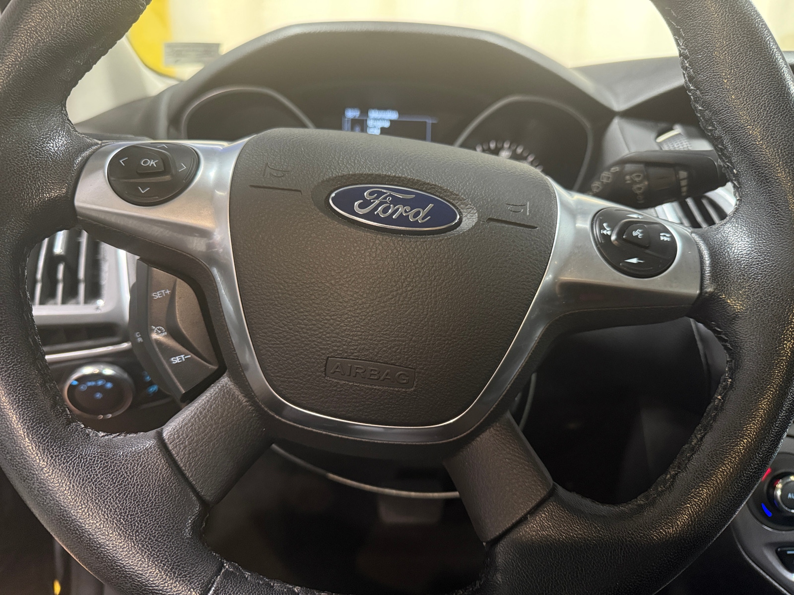 Thumbnail: 2014 Ford Focus - 4