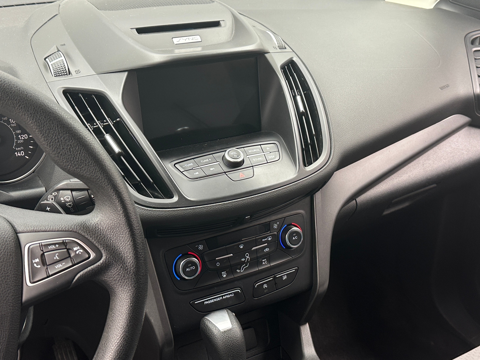 Thumbnail: 2017 Ford Escape - 4