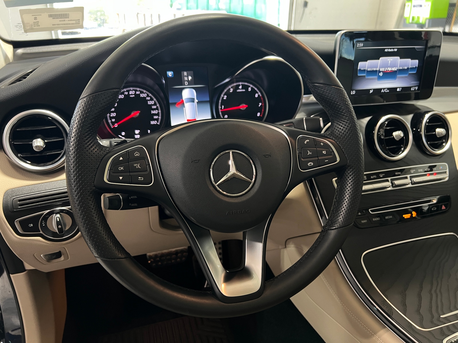 Thumbnail: 2019 Mercedes-Benz GLC - 4