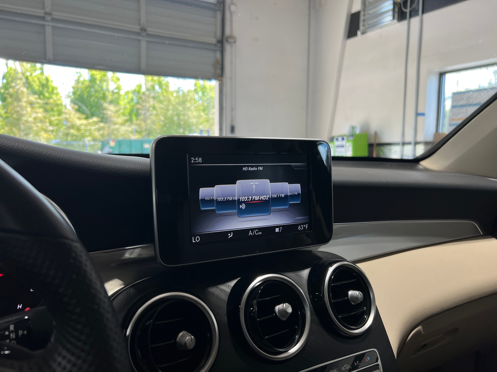 Thumbnail: 2019 Mercedes-Benz GLC - 3