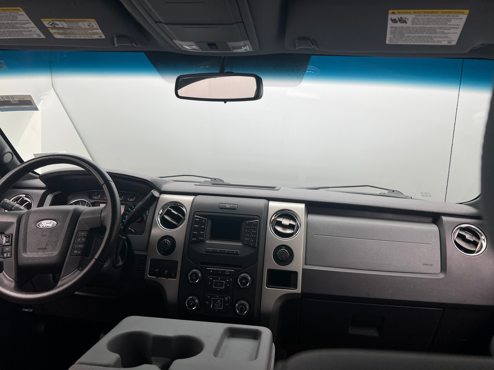 Thumbnail: 2013 Ford Econoline - 3