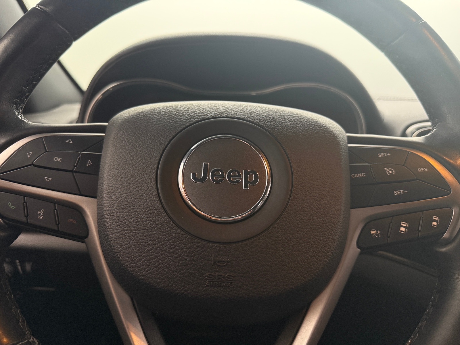 Thumbnail: 2021 Jeep Grand Cherokee - 4