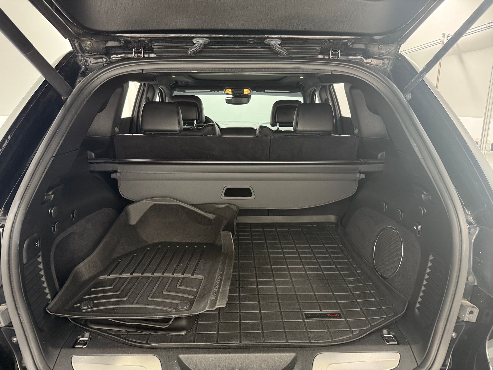 Thumbnail: 2021 Jeep Grand Cherokee - 6