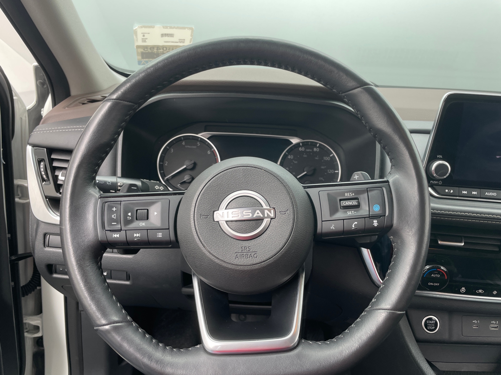 Thumbnail: 2022 Nissan Rogue - 4