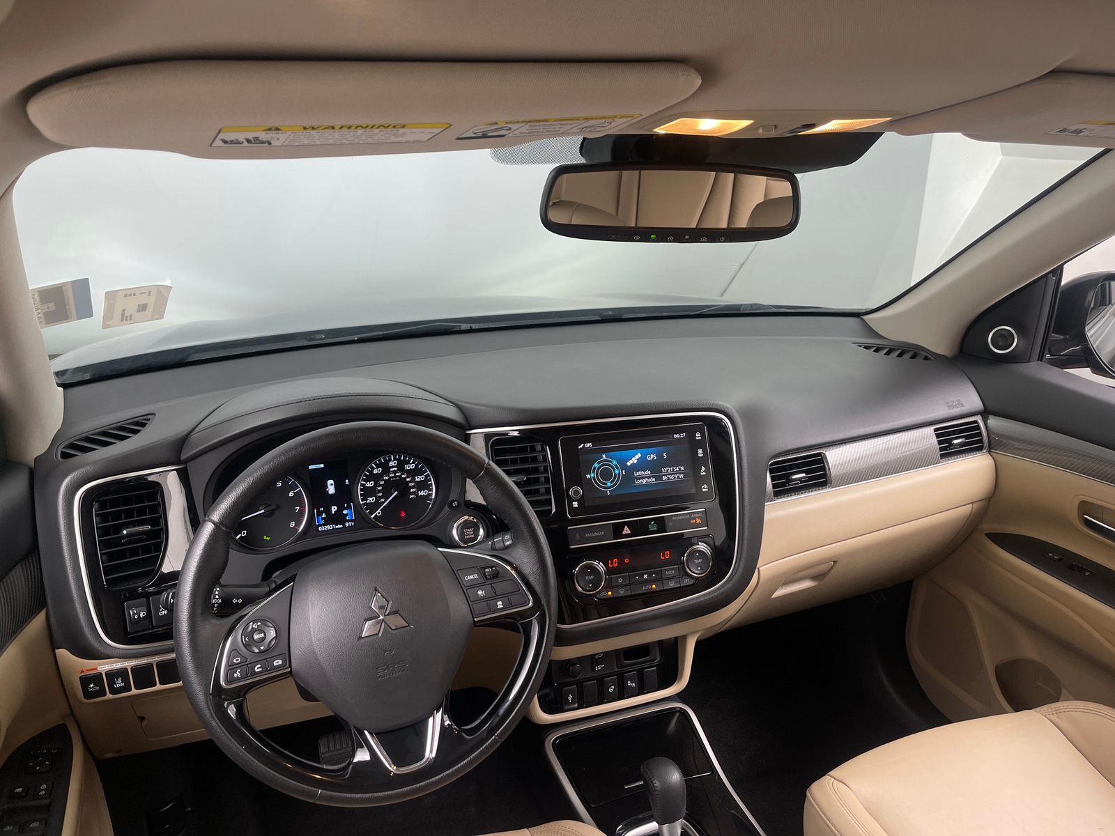 Thumbnail: 2019 Mitsubishi Outlander - 2