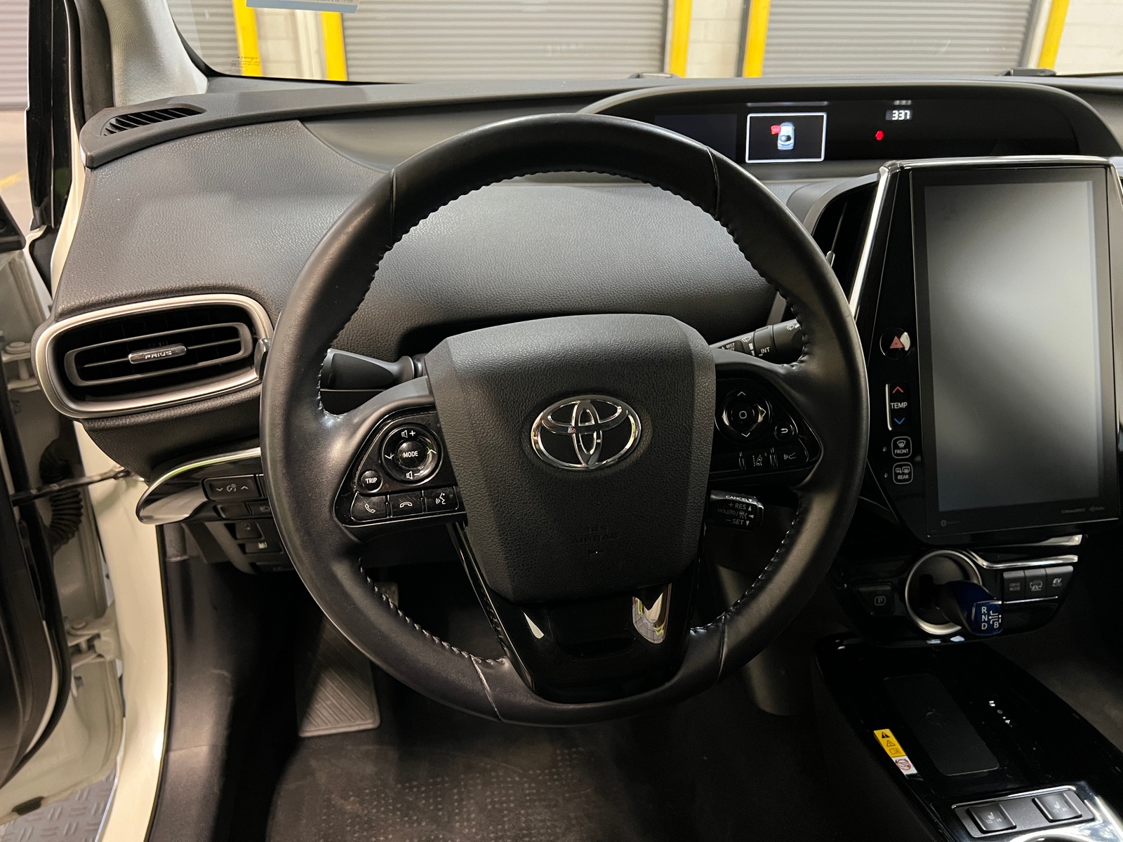 Thumbnail: 2020 Toyota Prius Prime - 4