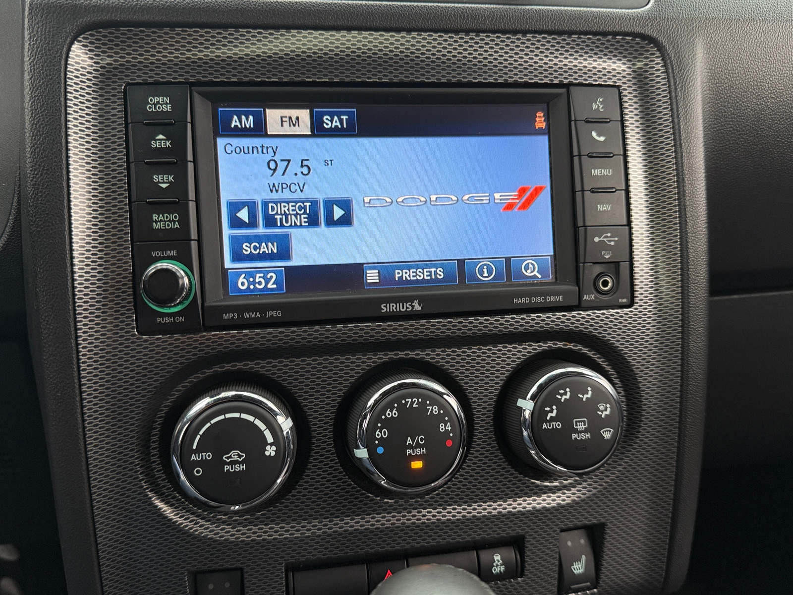 Thumbnail: 2011 Dodge Challenger - 3