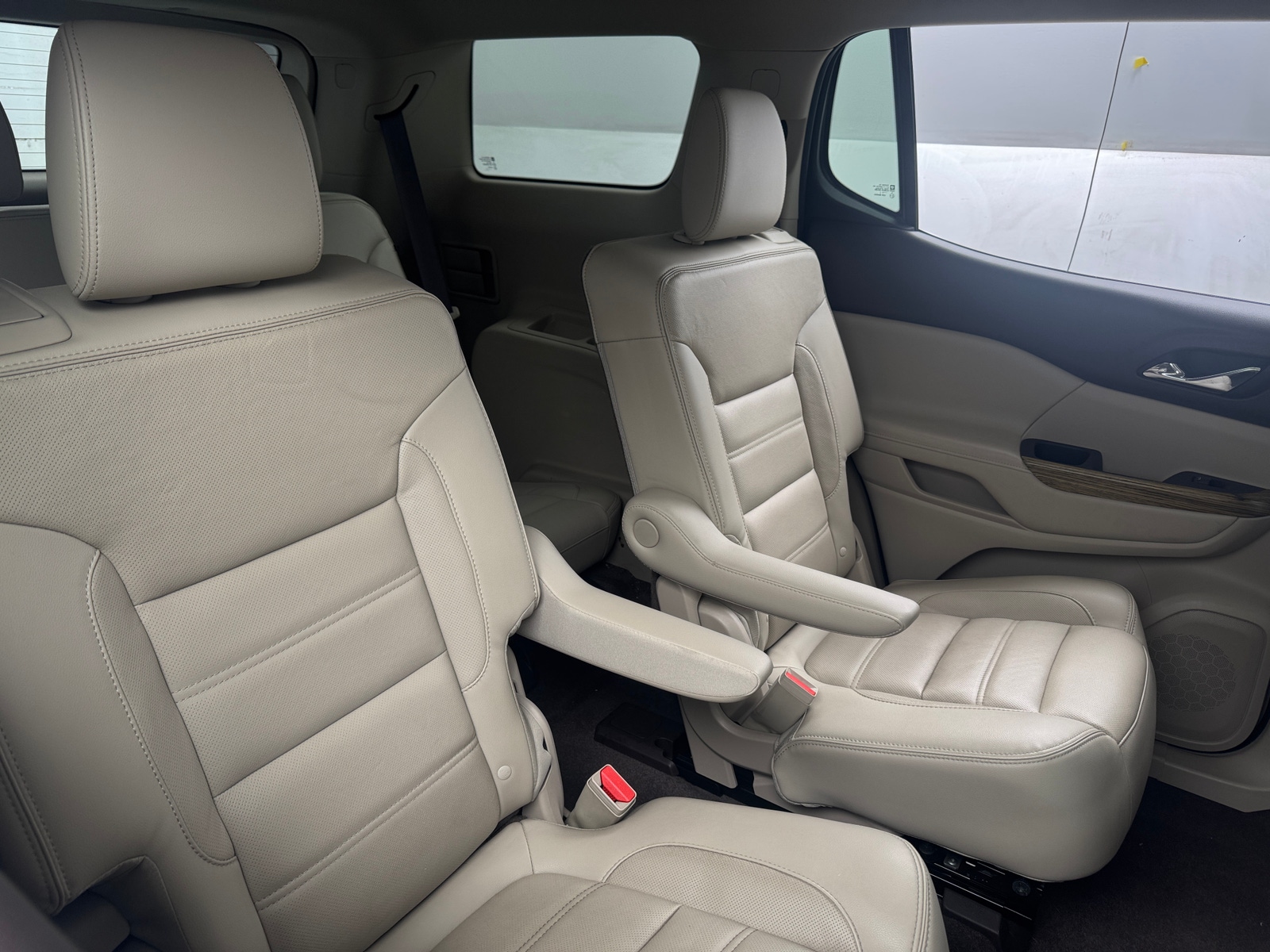 Thumbnail: 2017 GMC Acadia - 5
