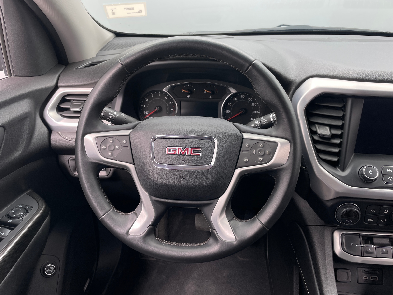 Thumbnail: 2023 GMC Acadia - 4