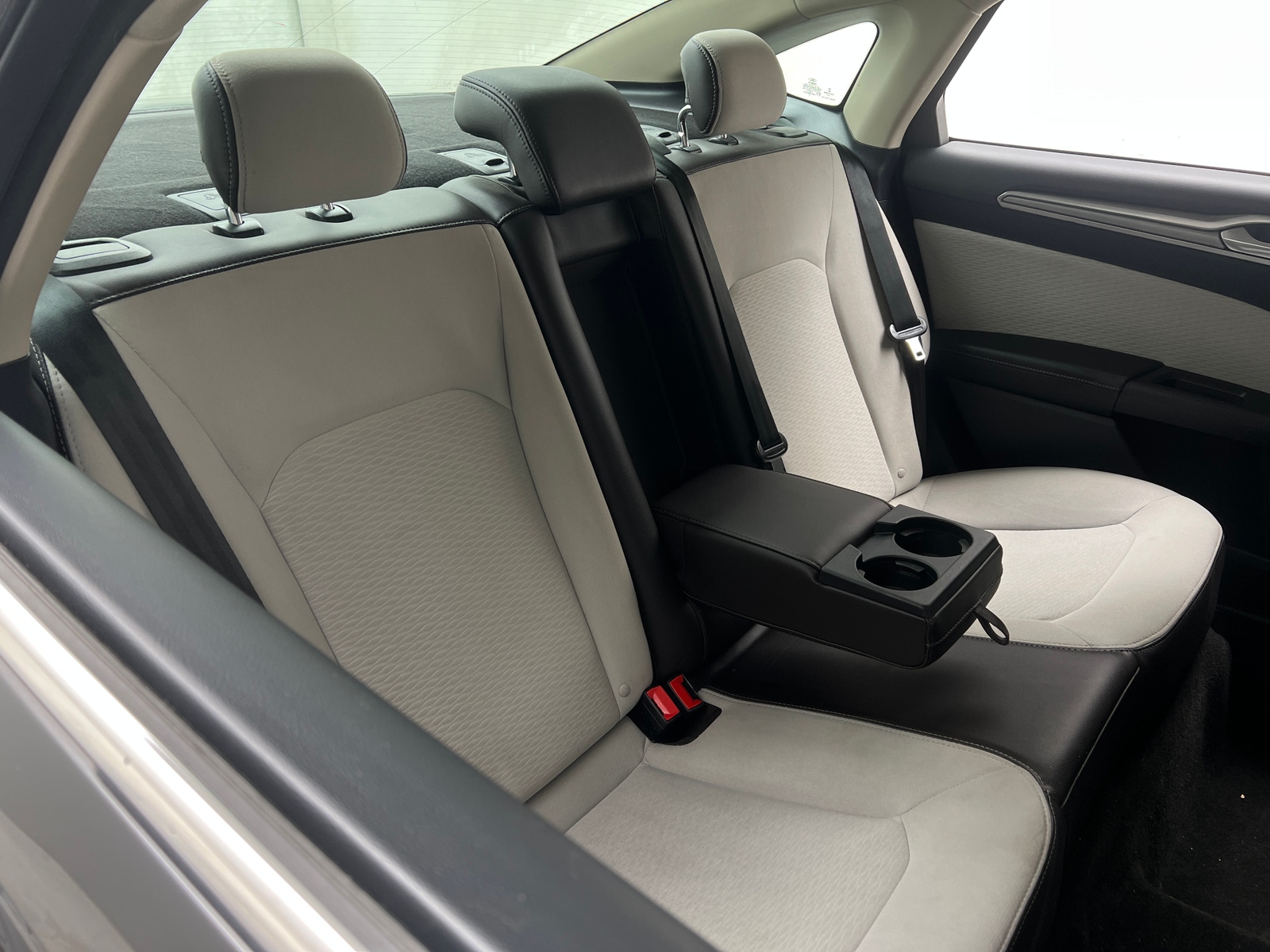 Thumbnail: 2020 Ford Fusion - 6