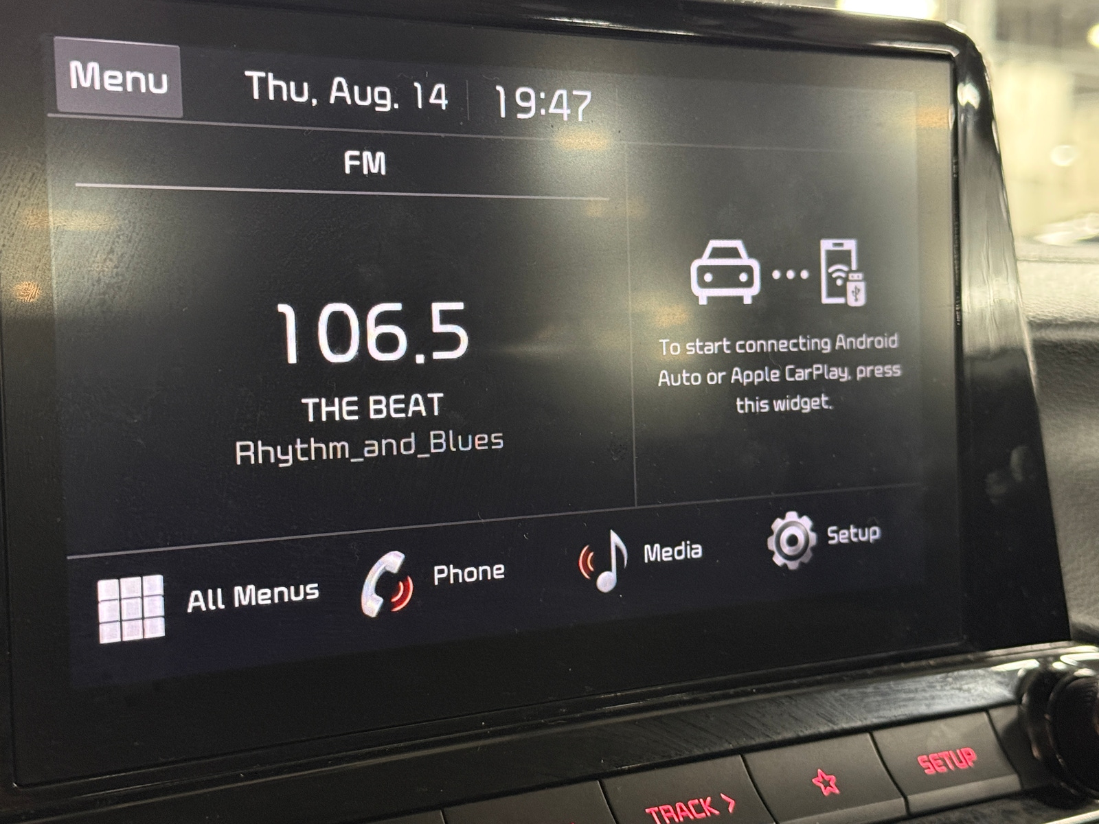 Thumbnail: 2023 Kia Forte - 4