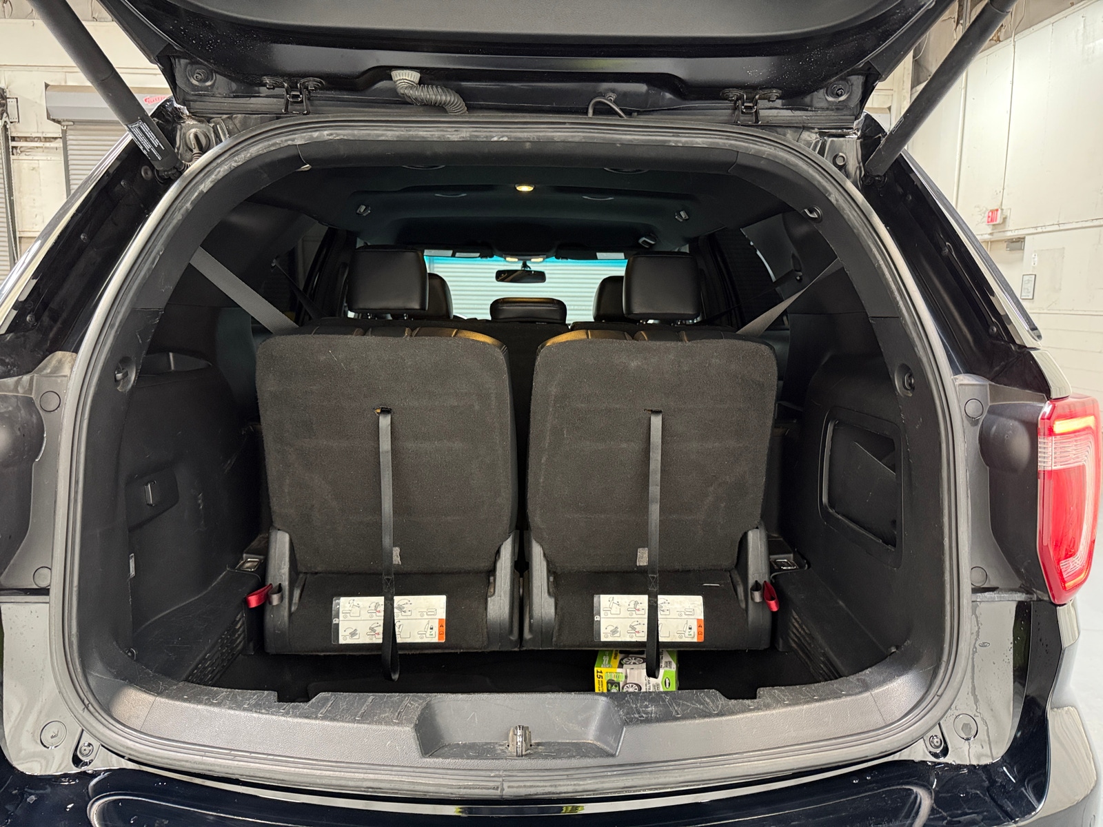 Thumbnail: 2016 Ford Explorer - 6