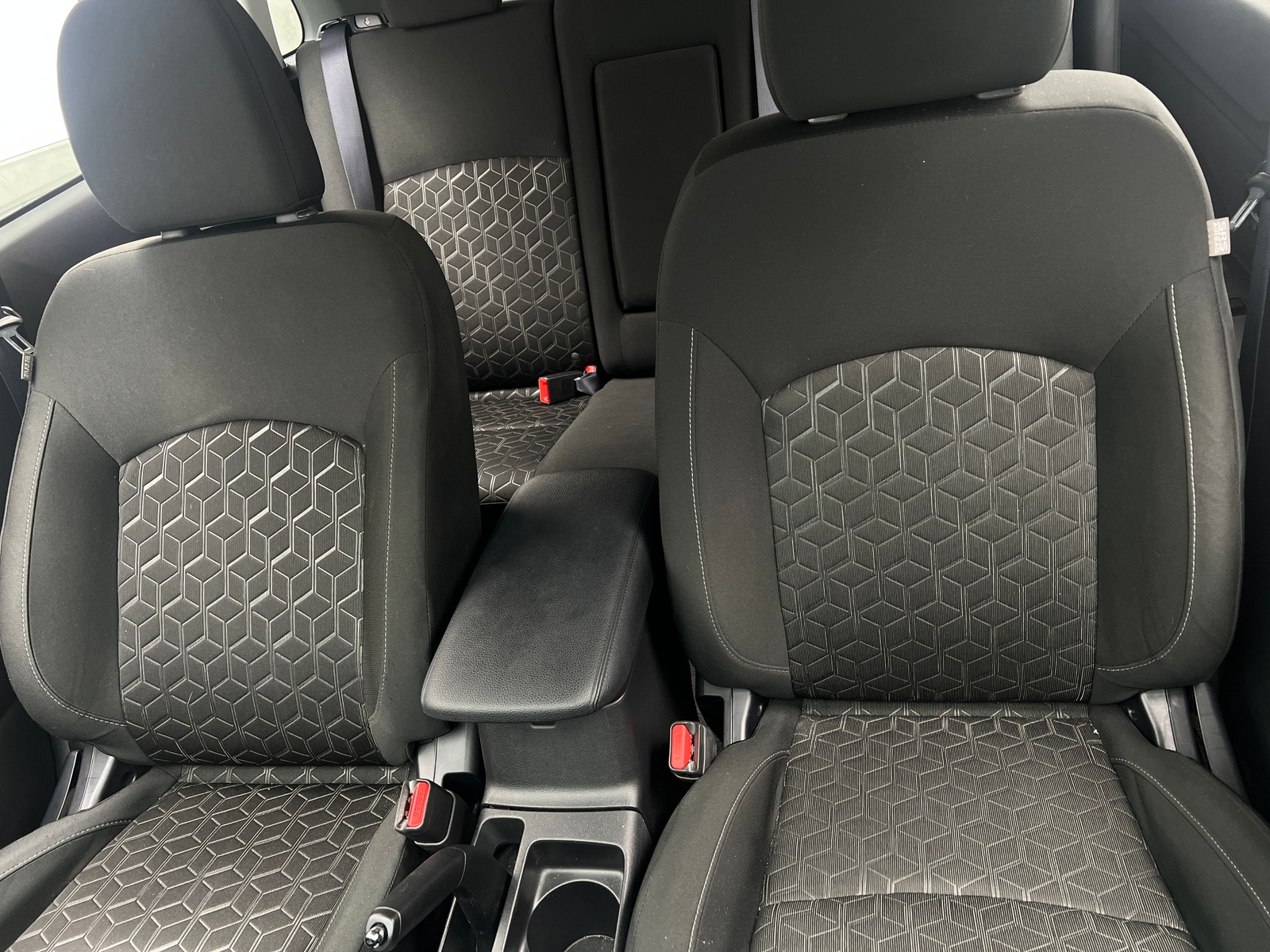 Thumbnail: 2024 Mitsubishi Outlander Sport - 2