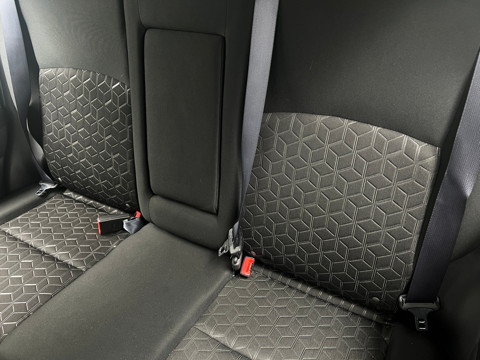 Thumbnail: 2024 Mitsubishi Outlander Sport - 6