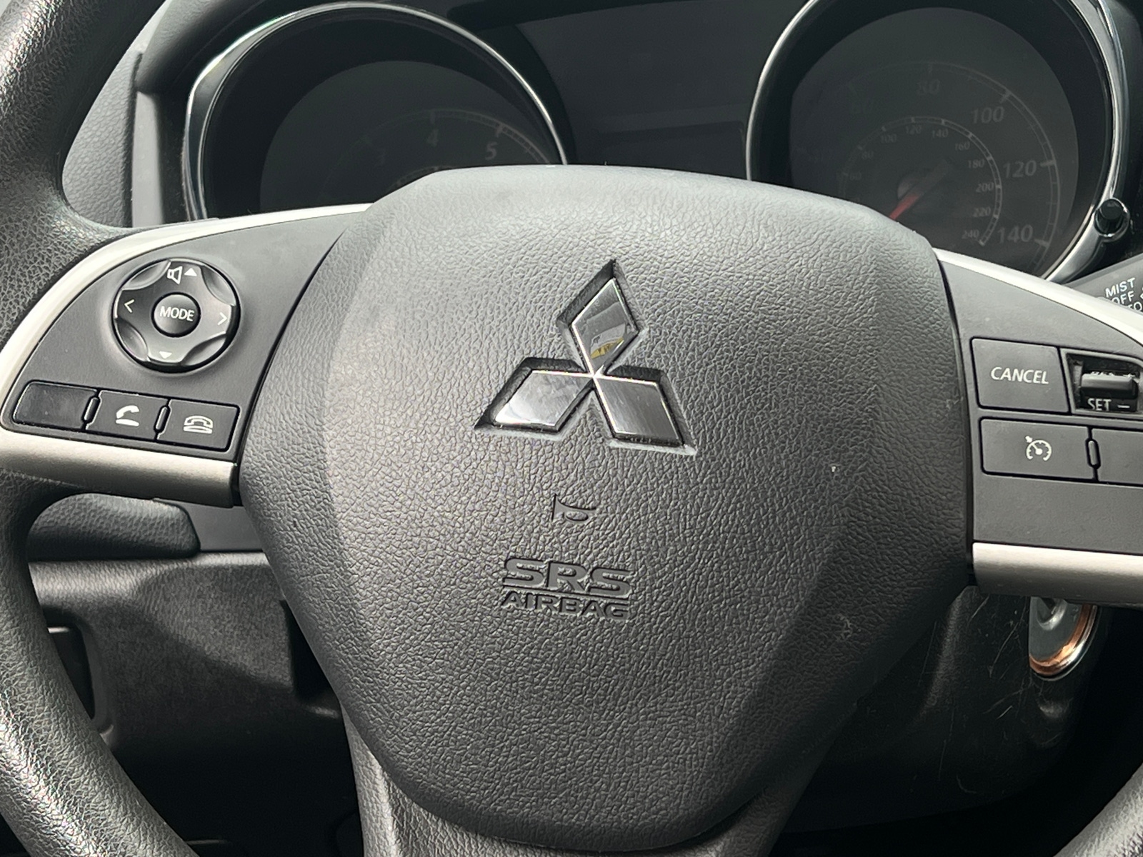 Thumbnail: 2024 Mitsubishi Outlander Sport - 5