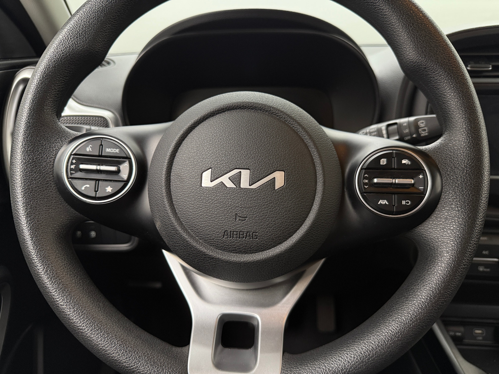 Thumbnail: 2023 Kia Soul - 5