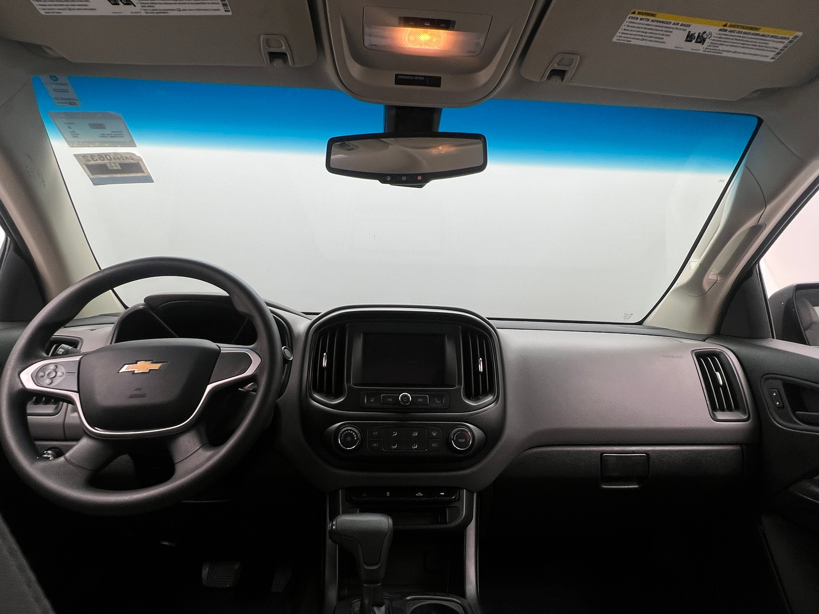 Thumbnail: 2020 Chevrolet Colorado - 3