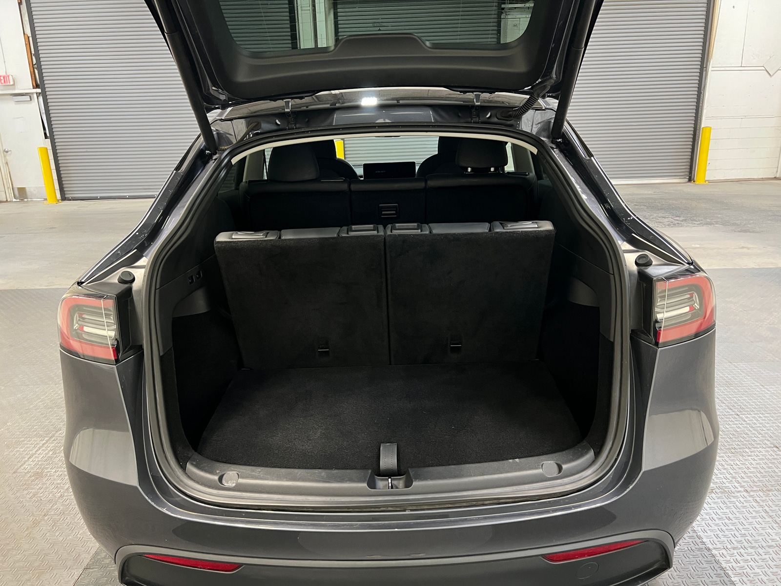 Thumbnail: 2023 Tesla Model Y - 6